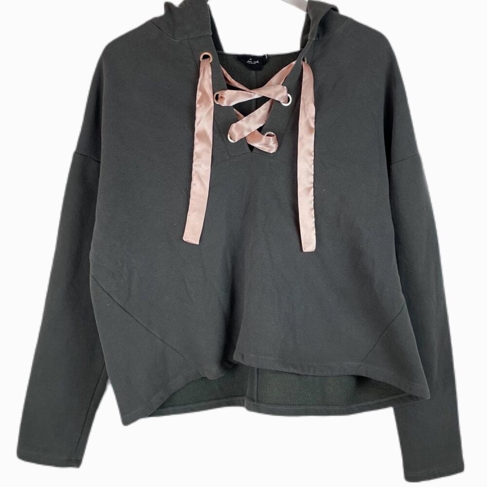 Urban Outfitters Out from Under Lace Up Cropped Hoodie Sz M
